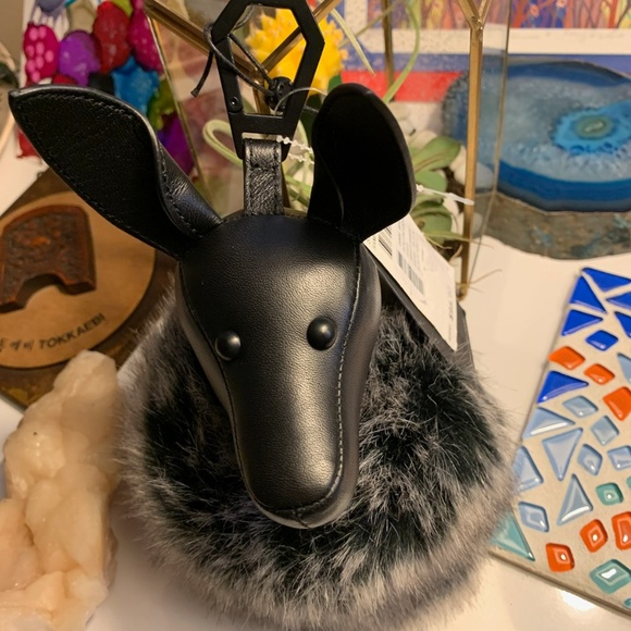 Kendall & Kylie Bambi Key chain - Picture 2 of 2